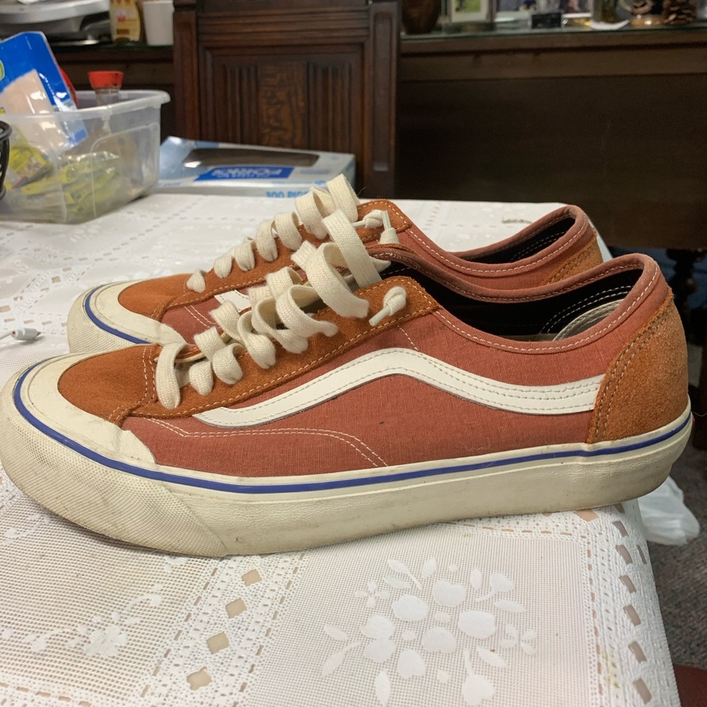 Vans Style 36
